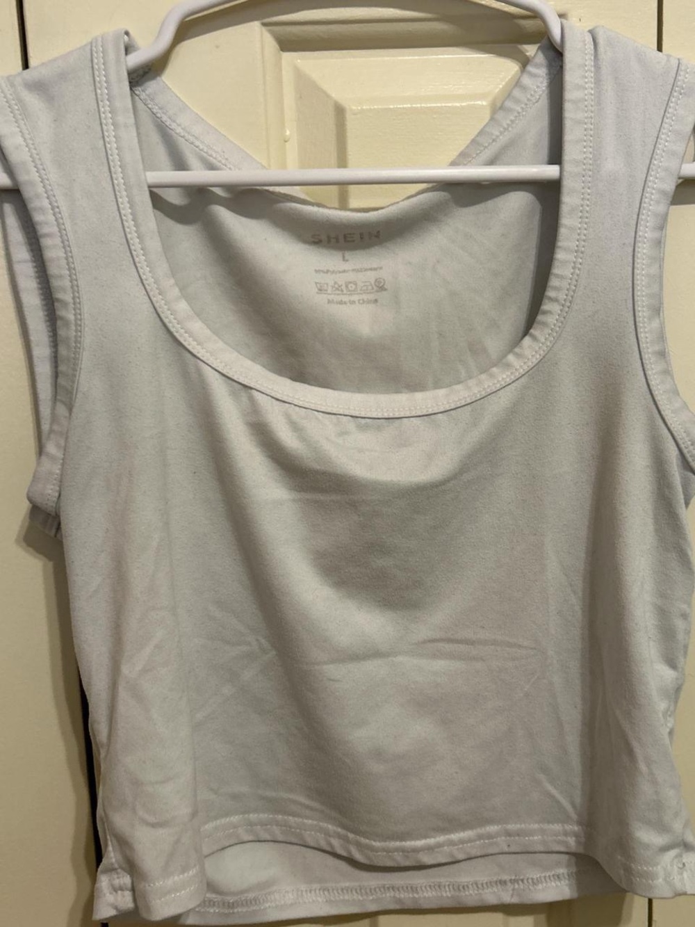 SHEIN White Scoop Neck Tank Top with Wide Straps